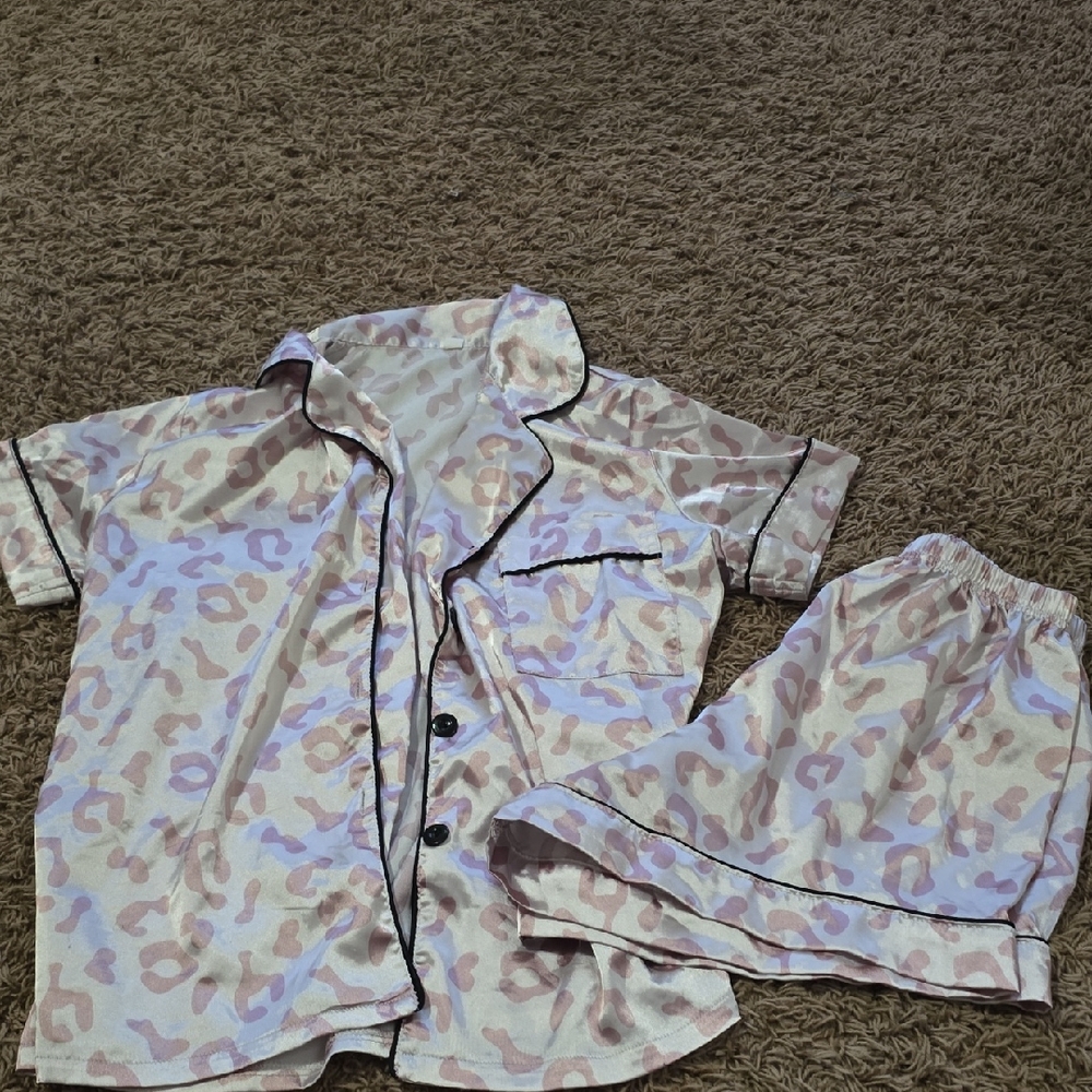 Womens Leopard Print Pajama Set